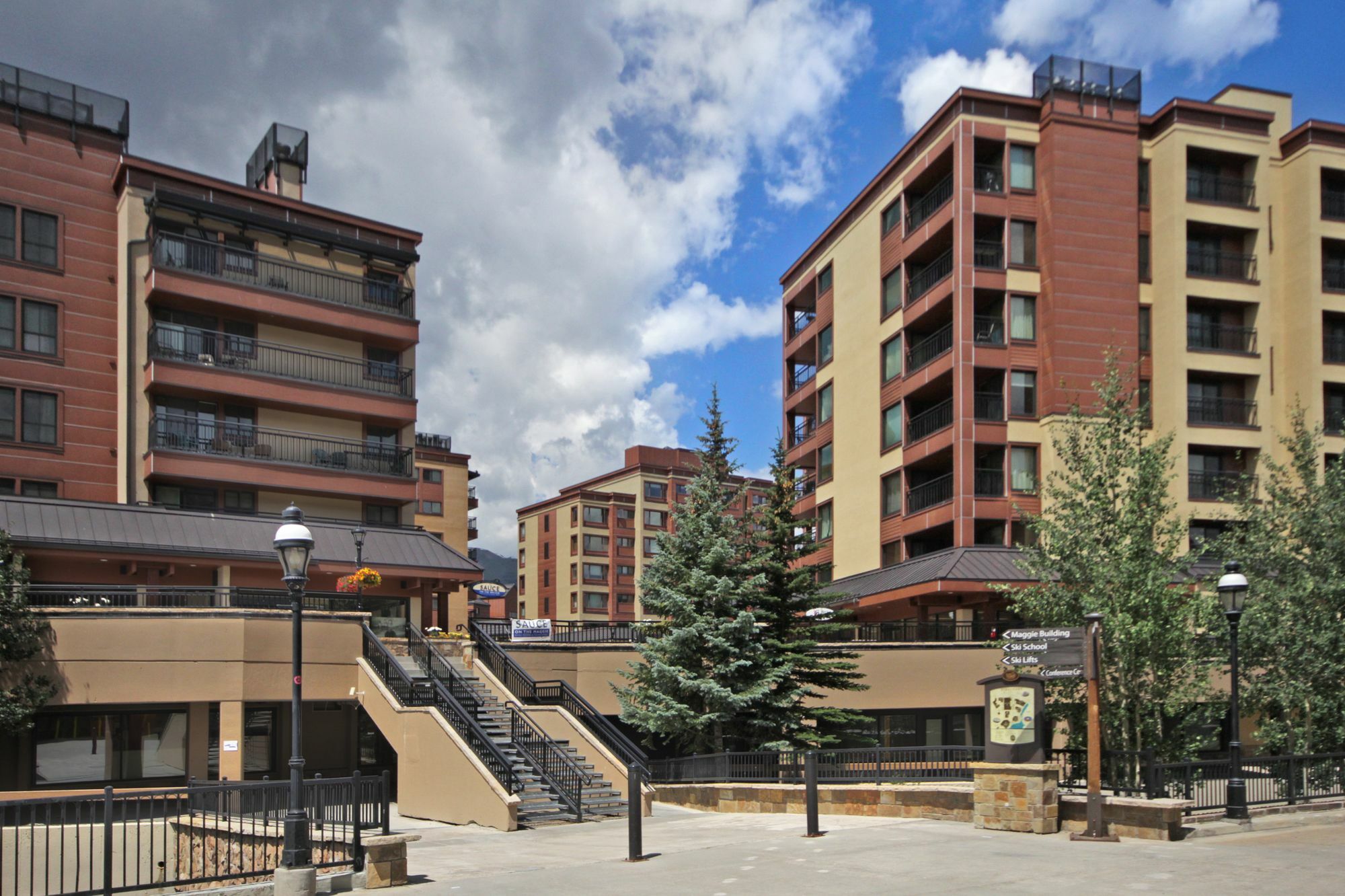 Village At Breckenridge Resort Bagian luar foto
